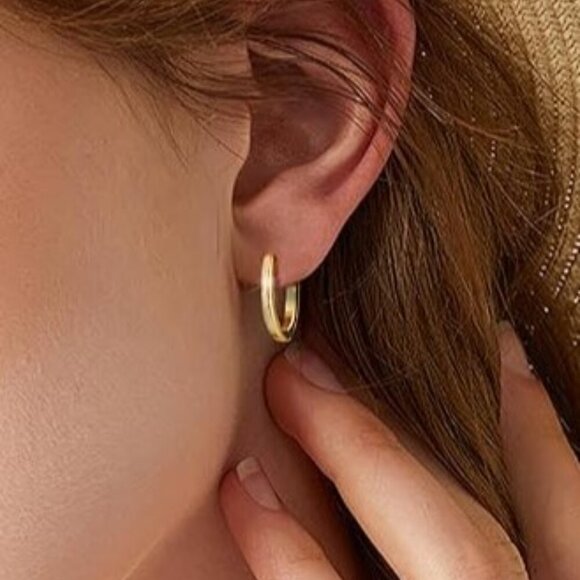 925 Sterling Silver Chunky Huggie Hoop Earrings 14K Gold Plated | Hypoallergenic - Picture 1 of 9